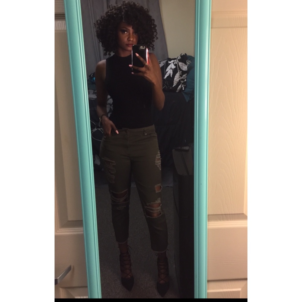 Forever 21 Army Green Ripped Capri Jeans